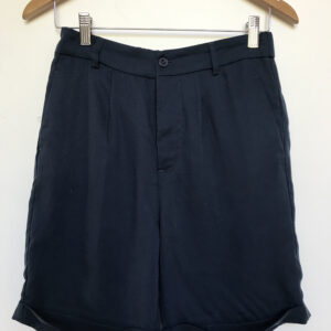 Short azul marino Apology