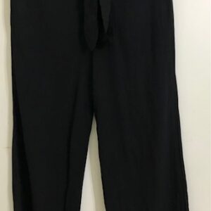 Pantalón negro ancho