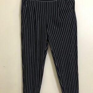 Pantalón azul marino rayado