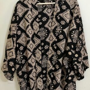 Tapado negro estampado